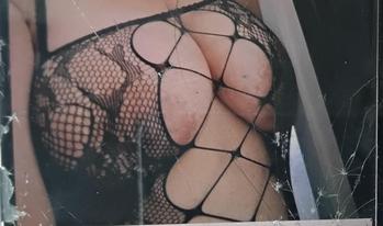 Tracy, 35  female escort, Victoria